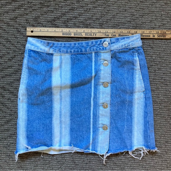 3x1 NYC Asymmetrical Button Front Skirt - Picture 4 of 5